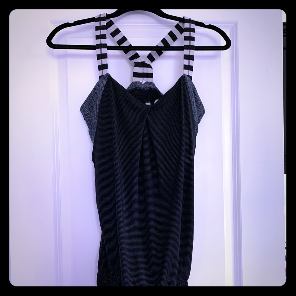 Lululemon work out top